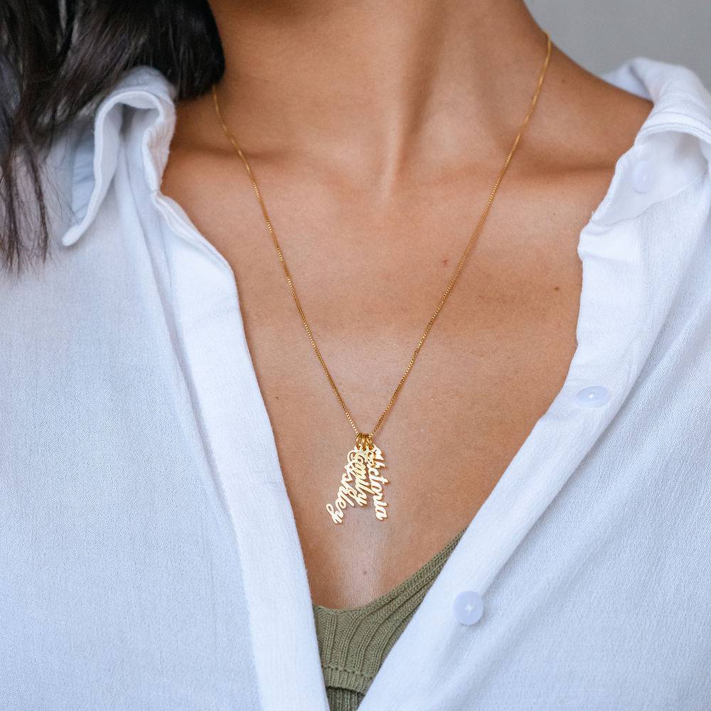 Vertical Multi Name Necklace